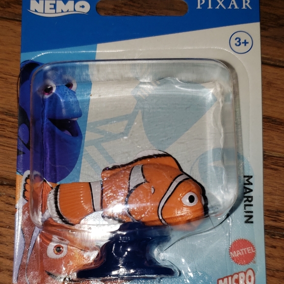 BNIB Disney Pixar Finding Nemo Mattel Micro Collection - Picture 2 of 5